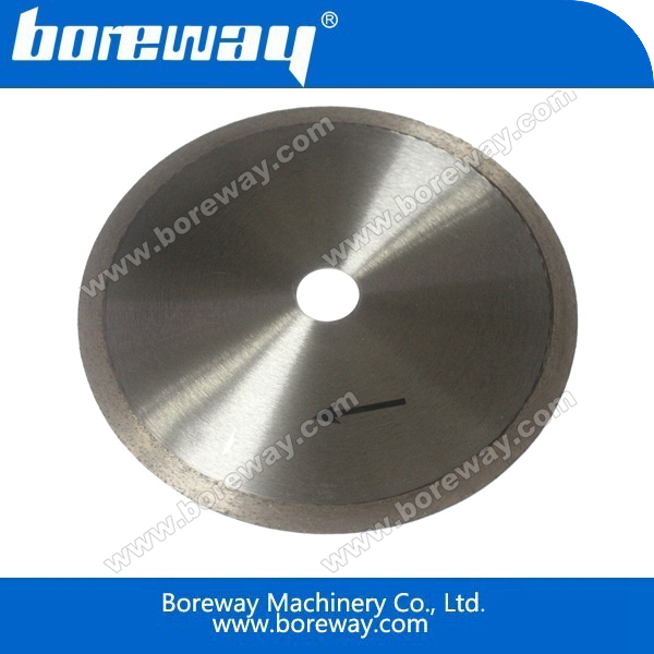 Diamond saw blade for cutting glass magnesium board